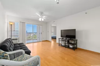 Photo #2: 202517764 Listing 