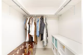 Photo #6: 202517771 Listing 