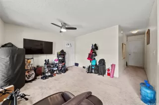 Photo #4: 202517774 Listing 