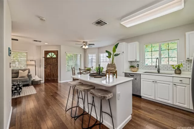 MLS: 202517815 Condo For Sale