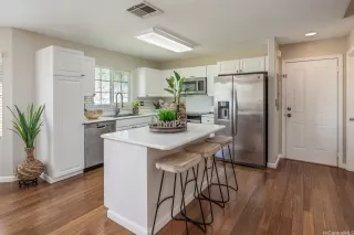 Photo #4: 202517815 Listing 