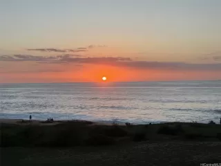 Photo #6: 202517841 Listing 