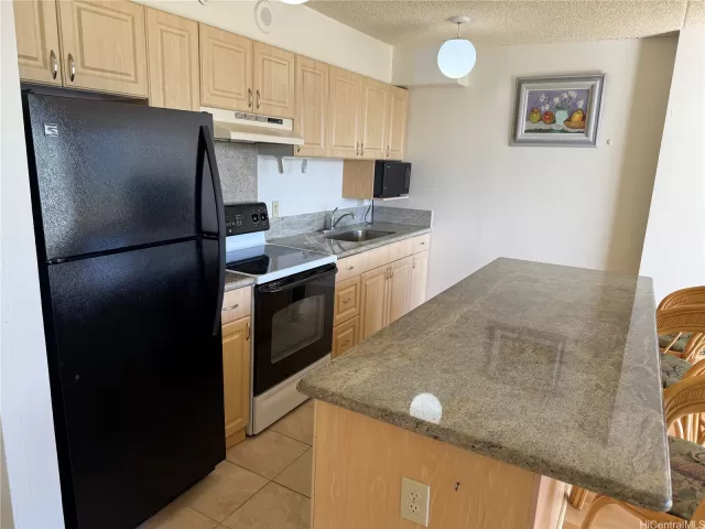 MLS: 202517857 Condo For Sale