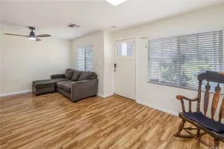 Photo #3: 202517888 Listing 