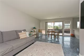 Photo #3: 202517910 Listing 