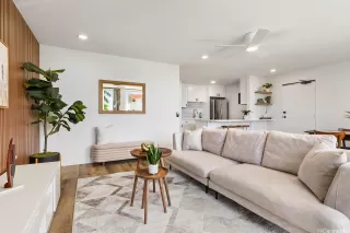 Photo #2: 202517929 Listing 