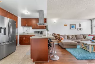 Photo #4: 202517937 Listing 