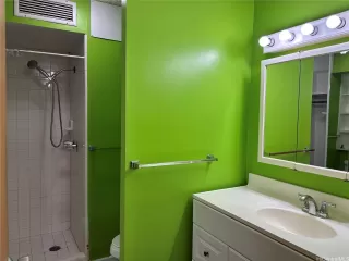 Photo #4: 202517946 Listing 