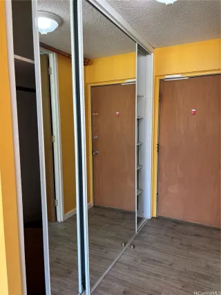 Photo #6: 202517946 Listing 