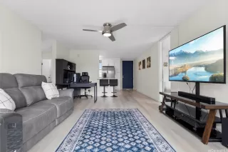 Photo #3: 202517964 Listing 