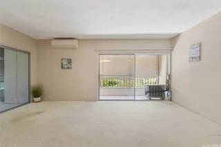 Photo #4: 202517989 Listing 