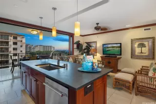 Photo #2: 202518009 Listing 