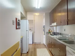 Photo #4: 202518010 Listing 