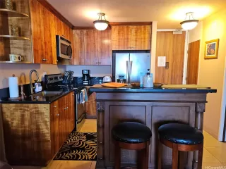 Photo #2: 202518019 Listing 