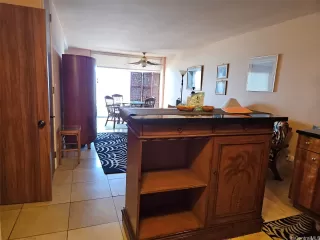 Photo #3: 202518019 Listing 