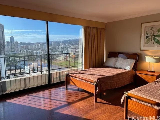 MLS: 202518032 Condo For Sale