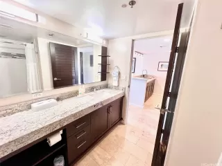 Photo #5: 202518061 Listing 