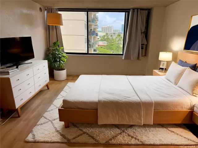 MLS: 202518071 Condo For Sale