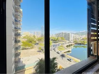 Photo #6: 202518071 Listing 