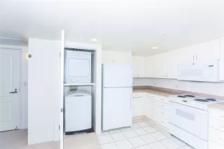Photo #2: 202518094 Listing