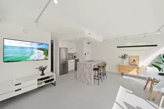 Photo #4: 202518105 Listing 