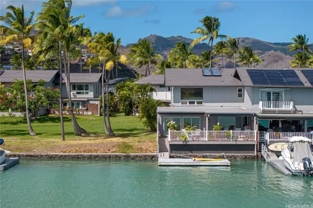 MLS: 202518121 Condo For Sale