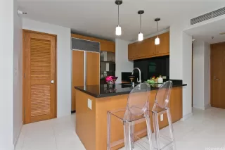 Photo #4: 202518122 Listing 