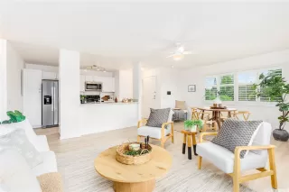 Photo #5: 202518131 Listing 