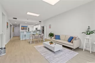 Photo #4: 202518150 Listing 