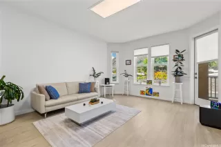 Photo #5: 202518150 Listing 