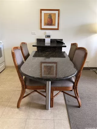 Photo #4: 202518166 Listing 