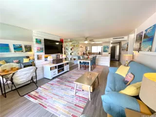 Photo #5: 202518171 Listing 