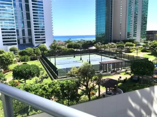 Photo #4: 202518177 Listing 