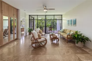 Photo #5: 202518184 Listing 