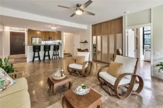 Photo #6: 202518184 Listing 