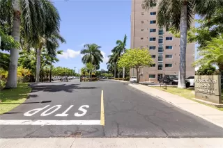 Photo #2: 202518193 Listing 