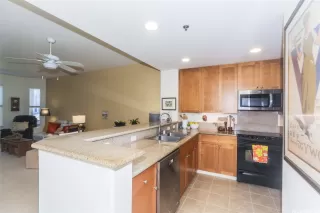 Photo #5: 202518217 Listing 