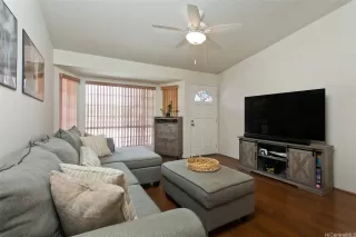 Photo #2: 202518297 Listing 