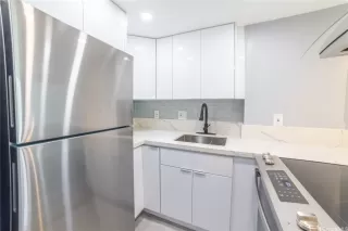 Photo #4: 202518305 Listing 