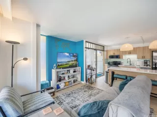 Photo #3: 202518380 Listing 