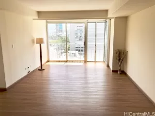 Photo #2: 202518398 Listing 