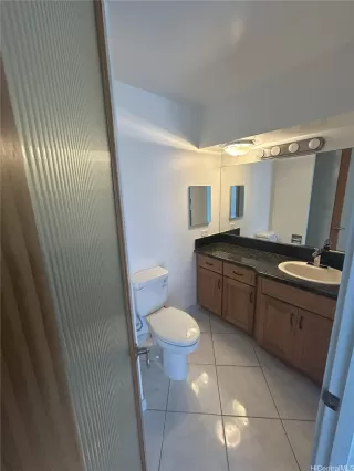 Photo #5: 202518428 Listing