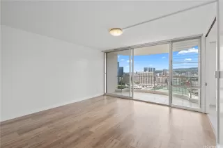 Photo #2: 202518446 Listing 