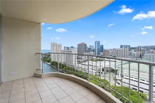 Photo #3: 202518446 Listing 