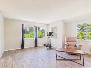 Photo #5: 202518476 Listing 