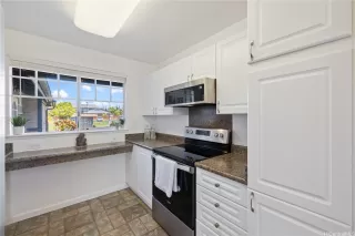 Photo #6: 202518477 Listing 