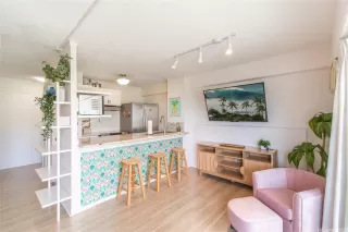 Photo #3: 202518483 Listing 