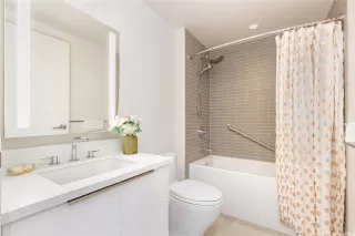 Photo #5: 202518498 Listing 