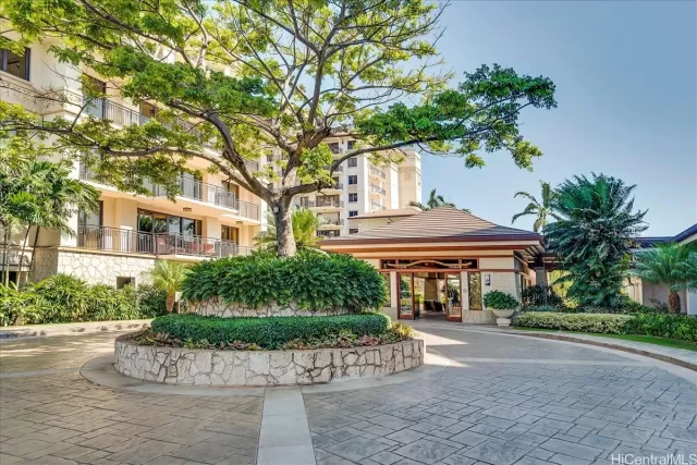 MLS: 202518535 Condo For Sale