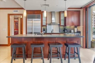 Photo #3: 202518535 Listing 